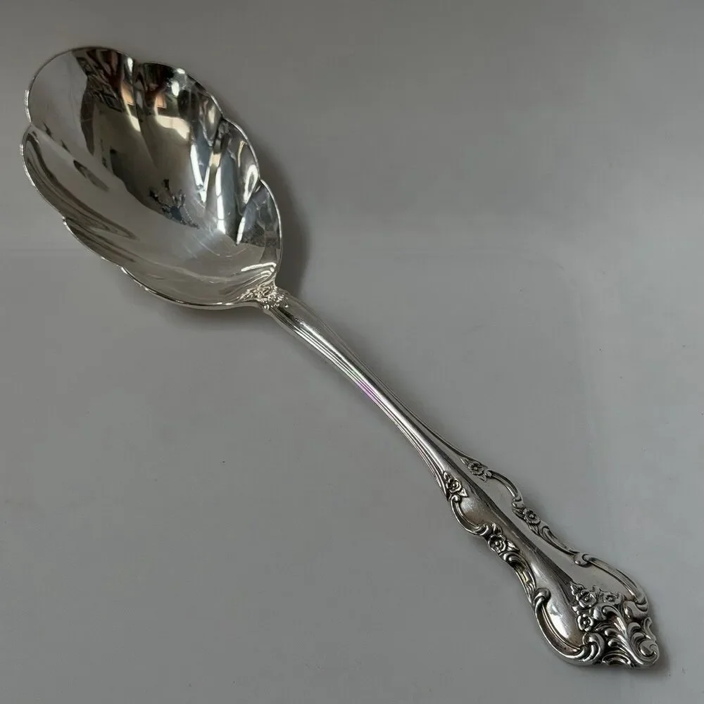 International DeepSilver Orleans Silverplate 1964 Solid Shell Casserole Spoon 9”